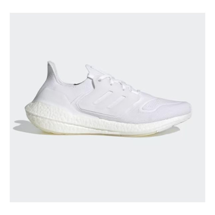 ULTRABOOST 22
