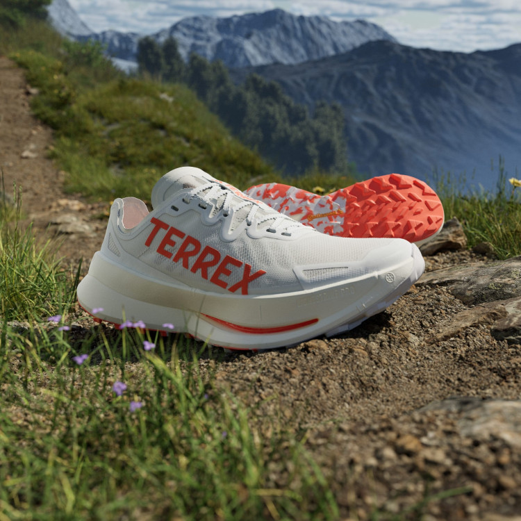 TERREX AGRAVIC SPEED ULTRA