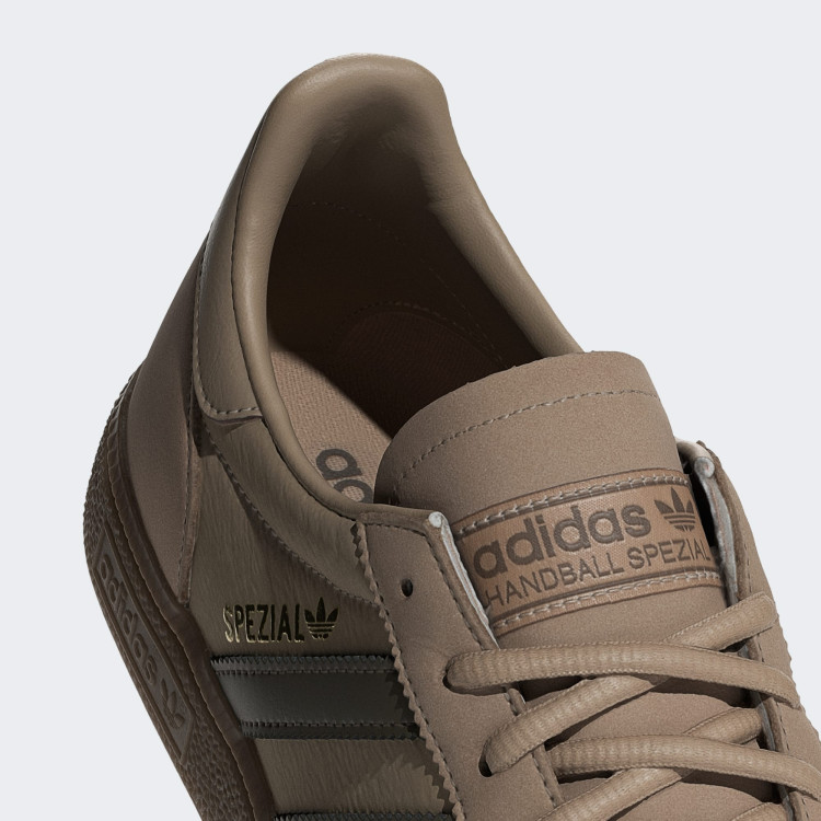 HANDBALL SPEZIAL