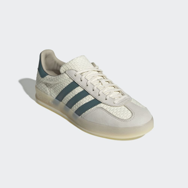 GAZELLE INDOOR
