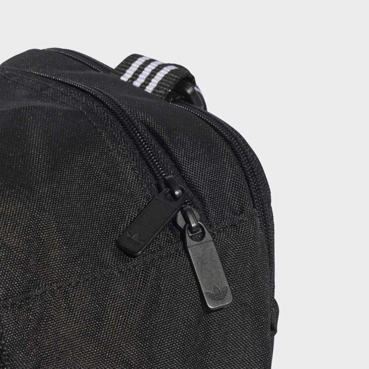 DUFFLE BAG